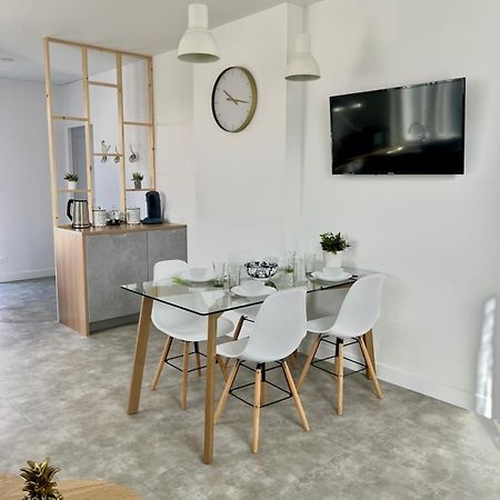 Appartement Cosy Et Calme Avec Parking Et Terrasse Prives Cravanche ภายนอก รูปภาพ