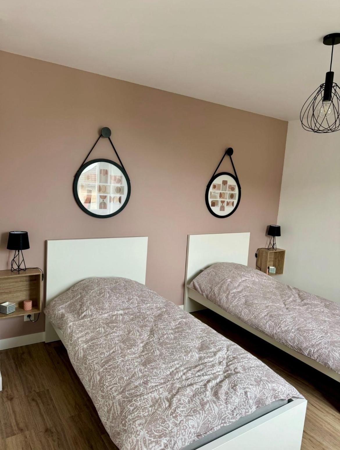 Appartement Cosy Et Calme Avec Parking Et Terrasse Prives Cravanche ภายนอก รูปภาพ
